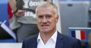 Deschamps not unhappy despite France faltering again