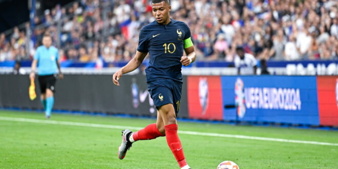 Mbappe scores but Les Bleus held