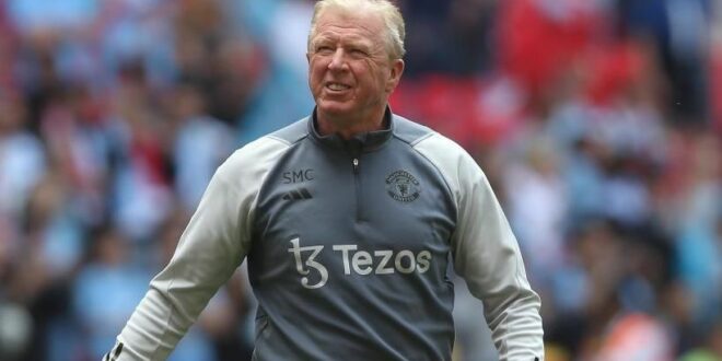 Steve McClaren leaves Man United to become new manager of Jamaica