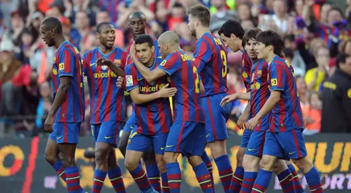 Barca retain title as race goes to final day