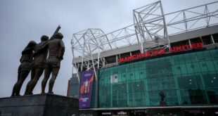 Man United reach agreement with Joshua Zirkzee agent, player convinced about move