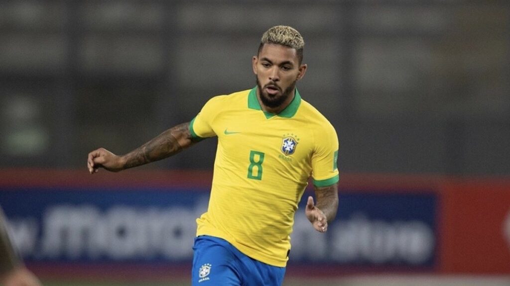 Revealed: How Much Juventus spends to cover Douglas Luiz’s wages