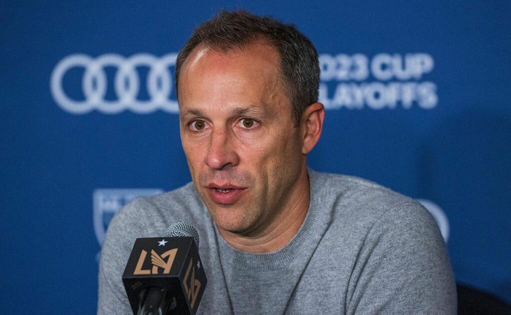 Who is Steve Cherundolo, the frontrunner for USMNT job?