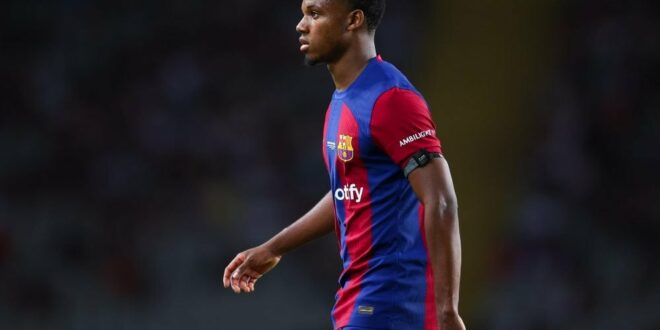 Barcelona attacking duo pushing strong in pre-season to impress Hansi Flick