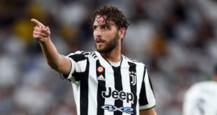 Fiorentina considers signing a Juventus midfielder in consecutive seasons