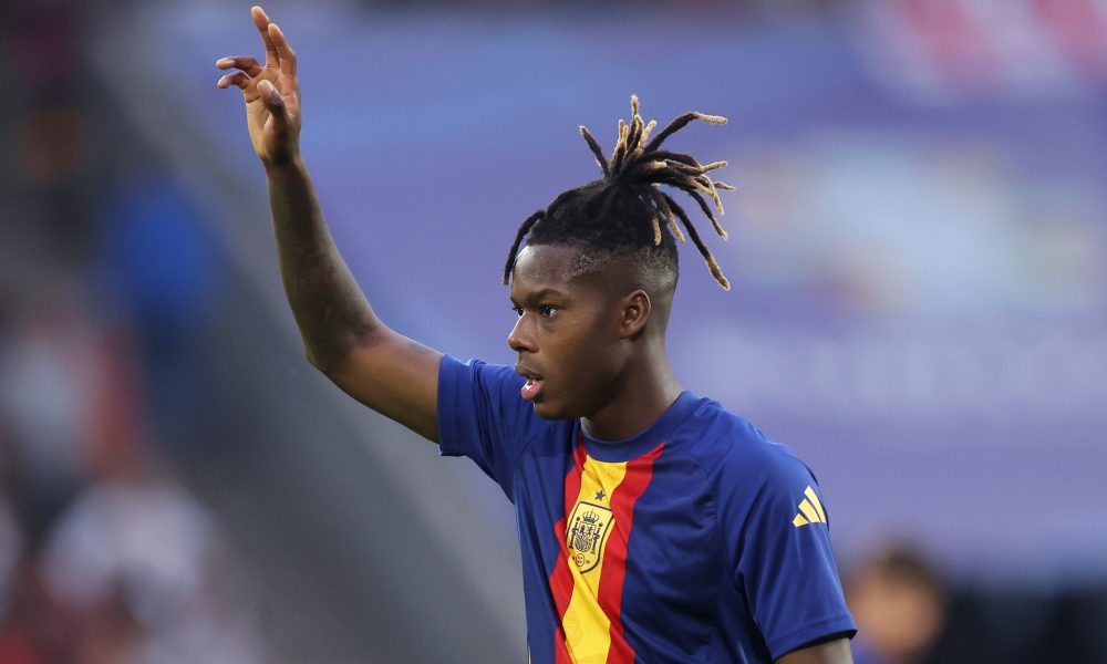 PSG enter race for €58 million Barcelona priority target, make tentative contacts