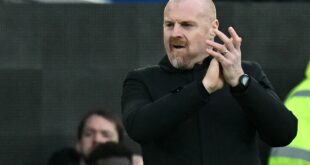 Sean Dyche gives crucial fitness update after decimated Everton lose to League Two team