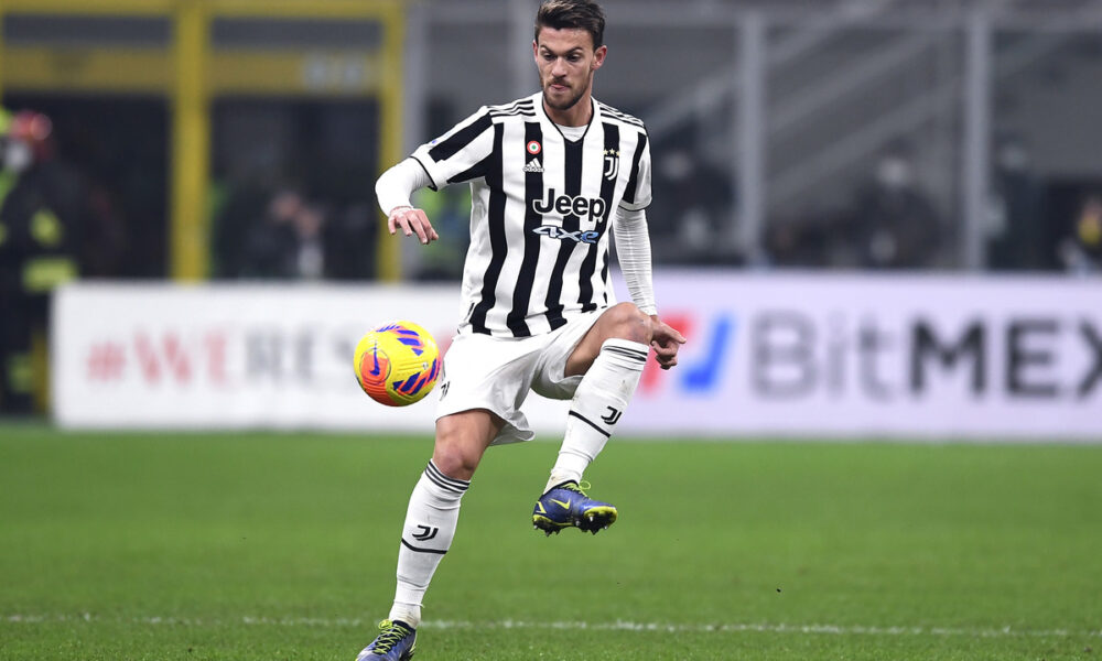 Mattia De Sciglio and Daniele Rugani available for transfer if Juventus get right offer