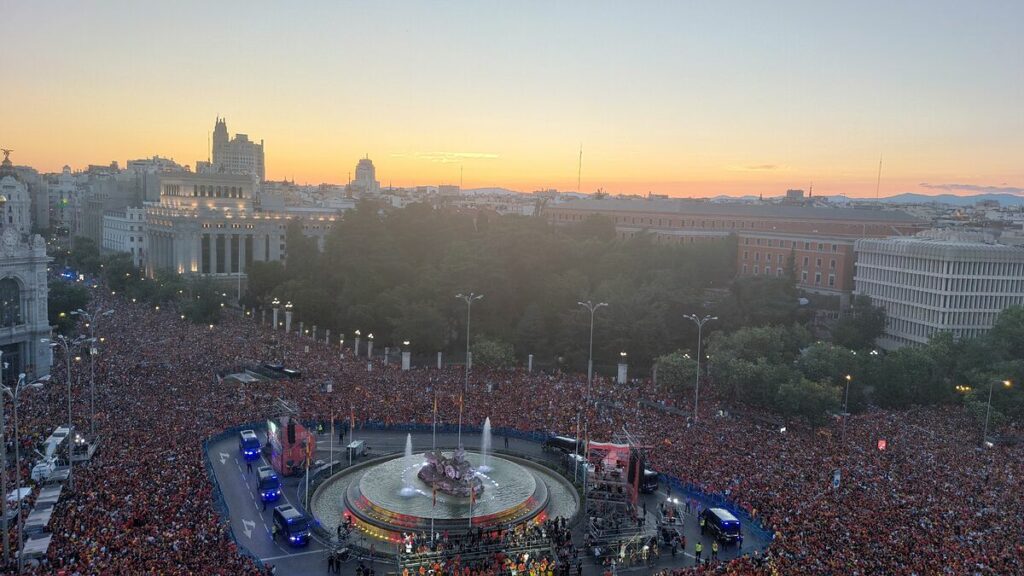 Inside Spain: Euro 2024 celebrations get out of hand, Kylian Mbappe arrives and Leny Yoro snub