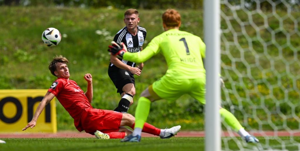 Barnes and Isak score and 22 feature as Newcastle win pre-season opener – Match report