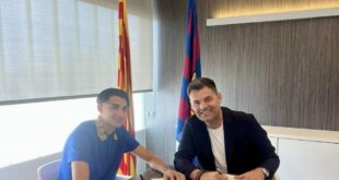 Official: 16-year-old La Masia gem signs first professional contract with Barcelona