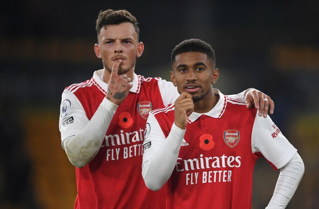 West Ham have early discussions with Arsenal regarding Reiss Nelson