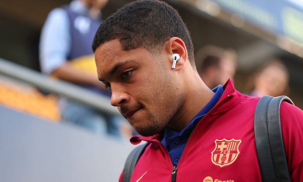 Barcelona teenage prodigy stripped of shirt number amidst exit rumours