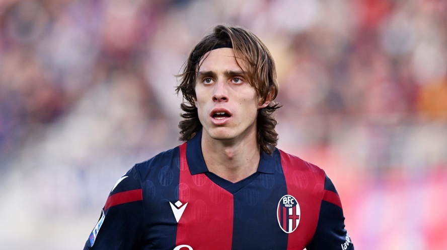 Premier League clubs race for Calafiori