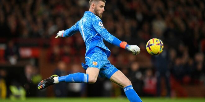 David De Gea in talks to join Serie A oufit Genoa on free transfer