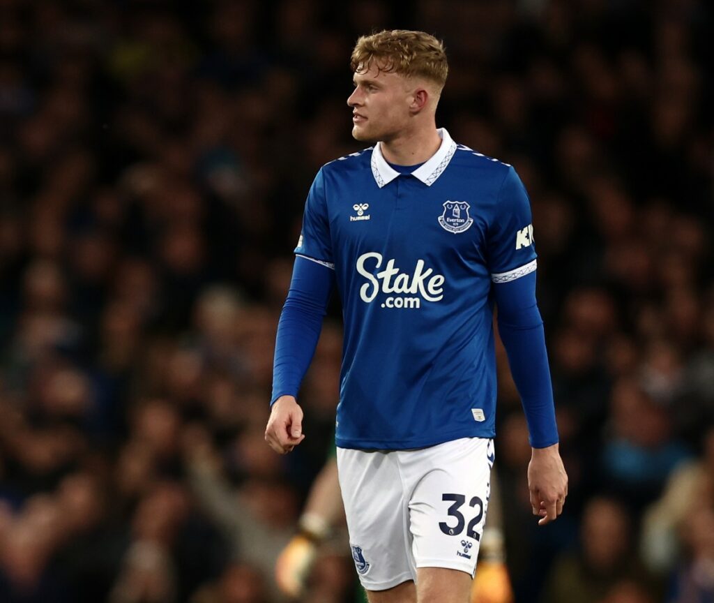 Sean Dyche gives update as Jarrad Branthwaite misses Everton friendly amid Man Utd links