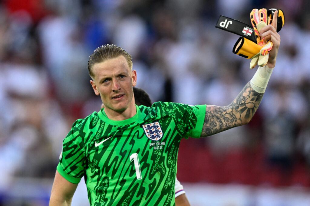 Jordan Pickford’s ex-Everton teammate makes ‘best’ England claim