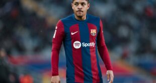 Barcelona not rushing into a decision over teenage forward’s future amid interest