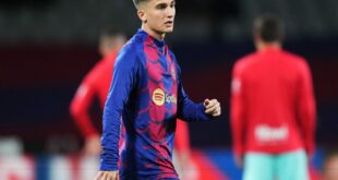 Barcelona’s 19-year-old midfield jewel not listening to any offers