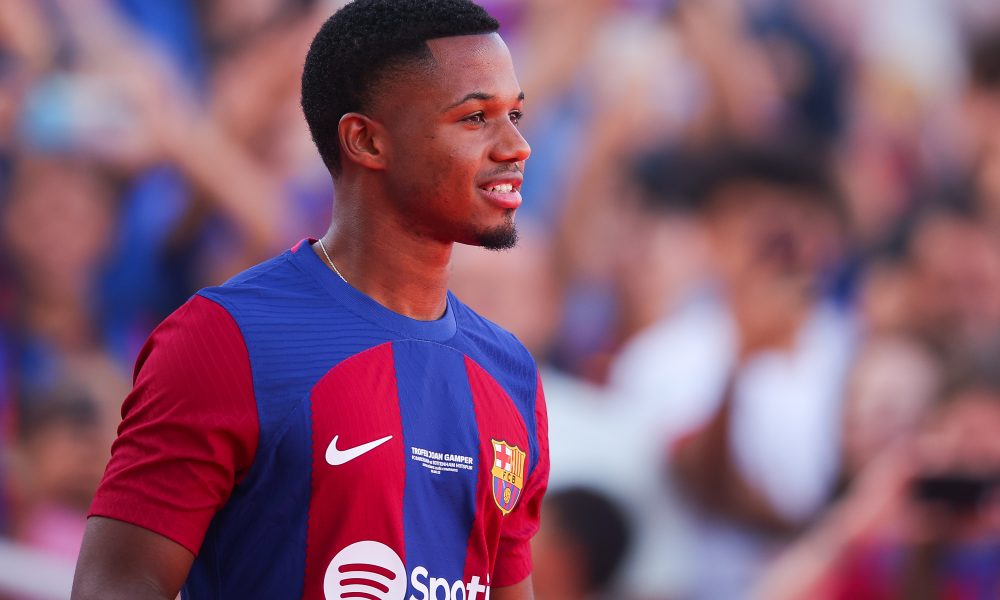 Sevilla table formal offer to sign €25 million-rated Barcelona attacker