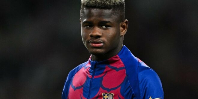 Barcelona defensive starlet likely to leave despite impressing Hansi Flick