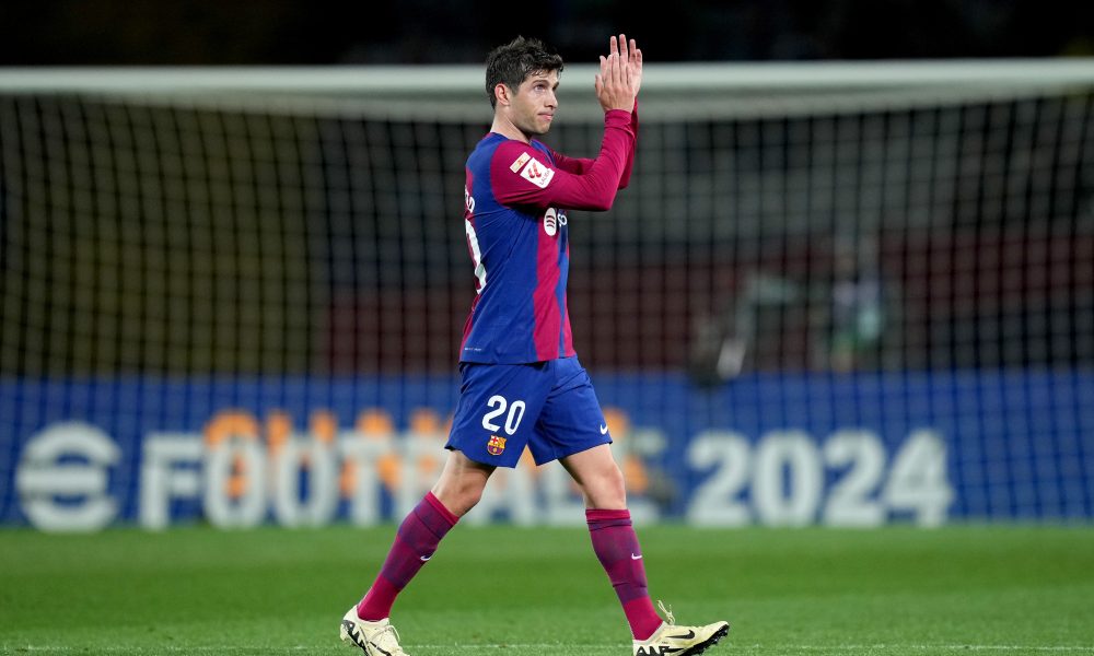 Barcelona veteran’s future in limbo as he awaits call from club over new contract