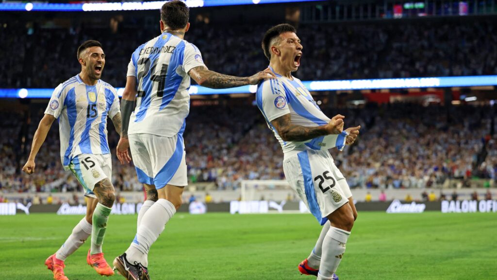 Man Utd ace creates history with crucial goal in Argentina’s victory