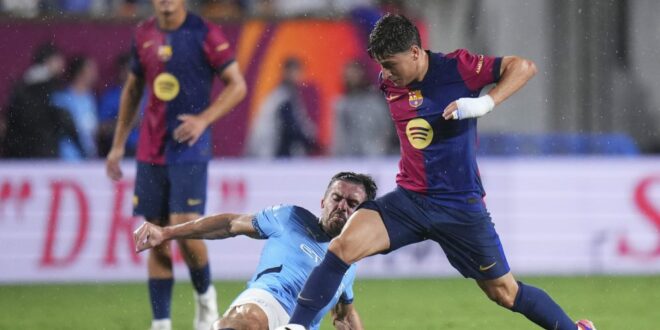 Barcelona pre-season top scorer suffers discomfort after impressing against Man City