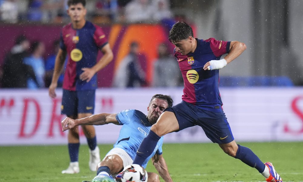 Barcelona pre-season top scorer suffers discomfort after impressing against Man City