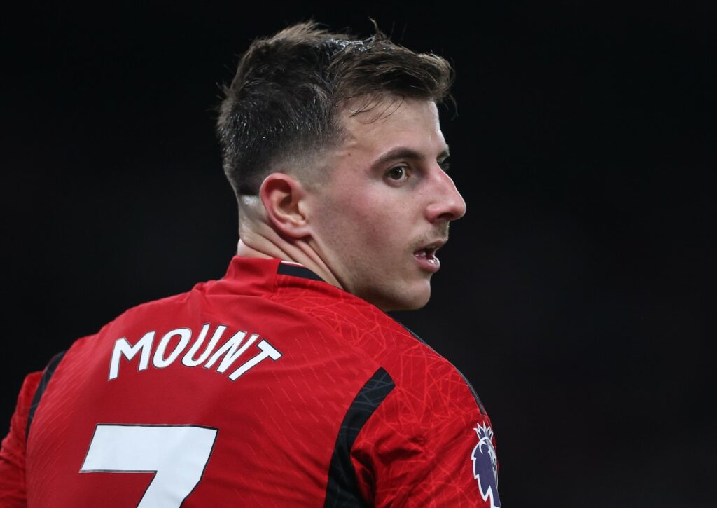 Three EPL clubs hold talks over shock Man United transfer