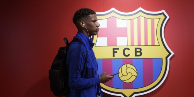 Barcelona set to earn substantial sell-on free from Todibo move to Juventus