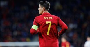 Spain boss De la Fuente sticks up for embattled Morata