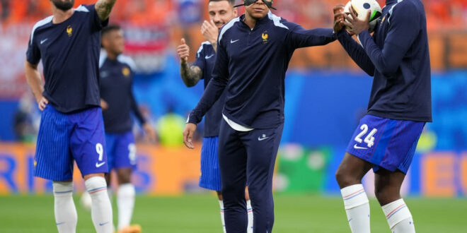 France assistant Stephan admits ‘we can do better’ but defends Mbappe and Griezmann