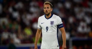 Gary Lineker defends BBC stance on England and Kane