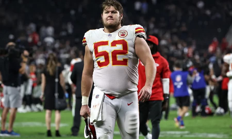 Chiefs Make Creed Humphrey The Highest Paid Center In The NFL