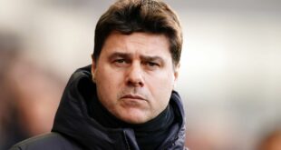 What teams did Mauricio Pochettino coach previously?