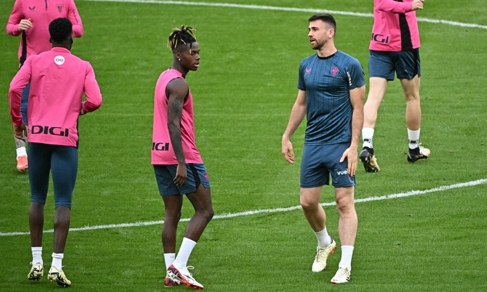 Barcelona winger target expected to stay at current club, no chance of late move – Romano