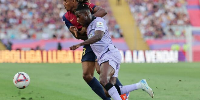 Lamine Yamal showers Barcelona defender with praise following 10/10 performance