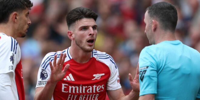 Petty ref decision sends Declan Rice off in Arsenal-Brighton tie