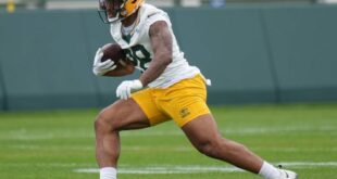 The Packers are playing it ‘cautious’ with backup RB AJ Dillion as he deals with a neck injury