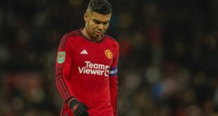 Silvestre Insists Manchester United Must Not Sell Underperforming Casemiro