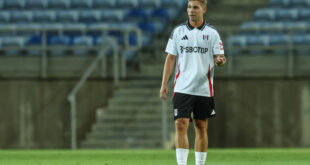 Emile Smith Rowe scores diving header during Fulham debut