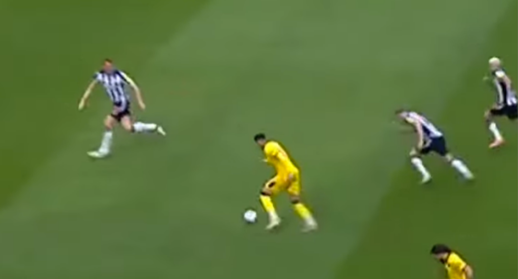 Watch Will Osula’s best bits – A glimpse of the 6ft 4’ striker en route to Newcastle