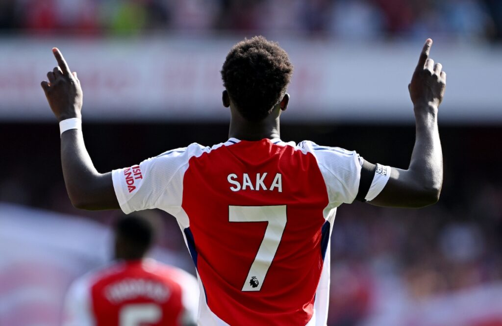 Bukayo Saka equals incredible Thierry Henry record against Brighton