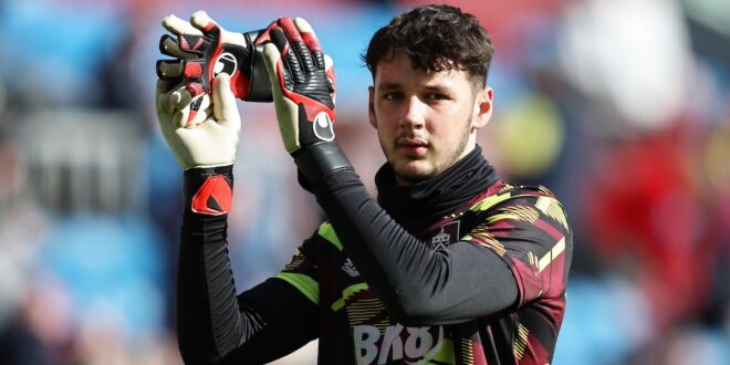 Newcastle United set sights on goalkeeper who could cost £30 million