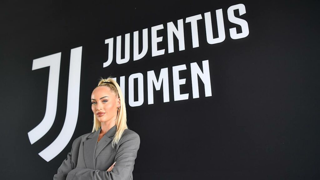 Alisha Lehmann cherishes Juventus debut: “Wearing this jersey evokes a different feeling”