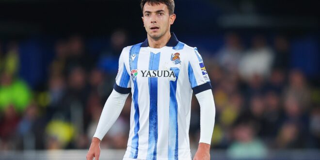 Inside Spain: Martin Zubimendi and Mikel Merino latest, Gibraltar bans and Conor Gallagher chaos
