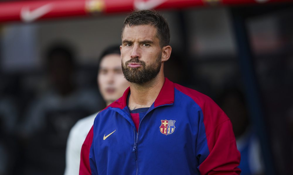 Barcelona defender not considering a change of scenery amidst late Saudi interest