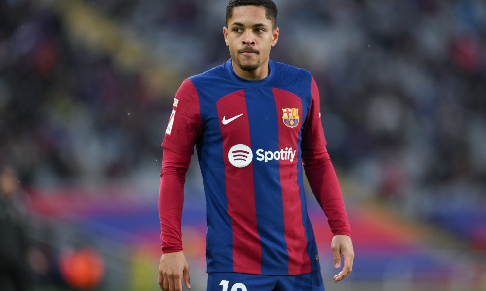 Barcelona receive approach from Portuguese heavyweights for out-of-favour starlet