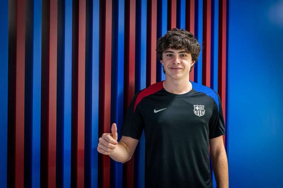 Barcelona sign 18-year-old Spanish prospect beating Real Madrid, Man City